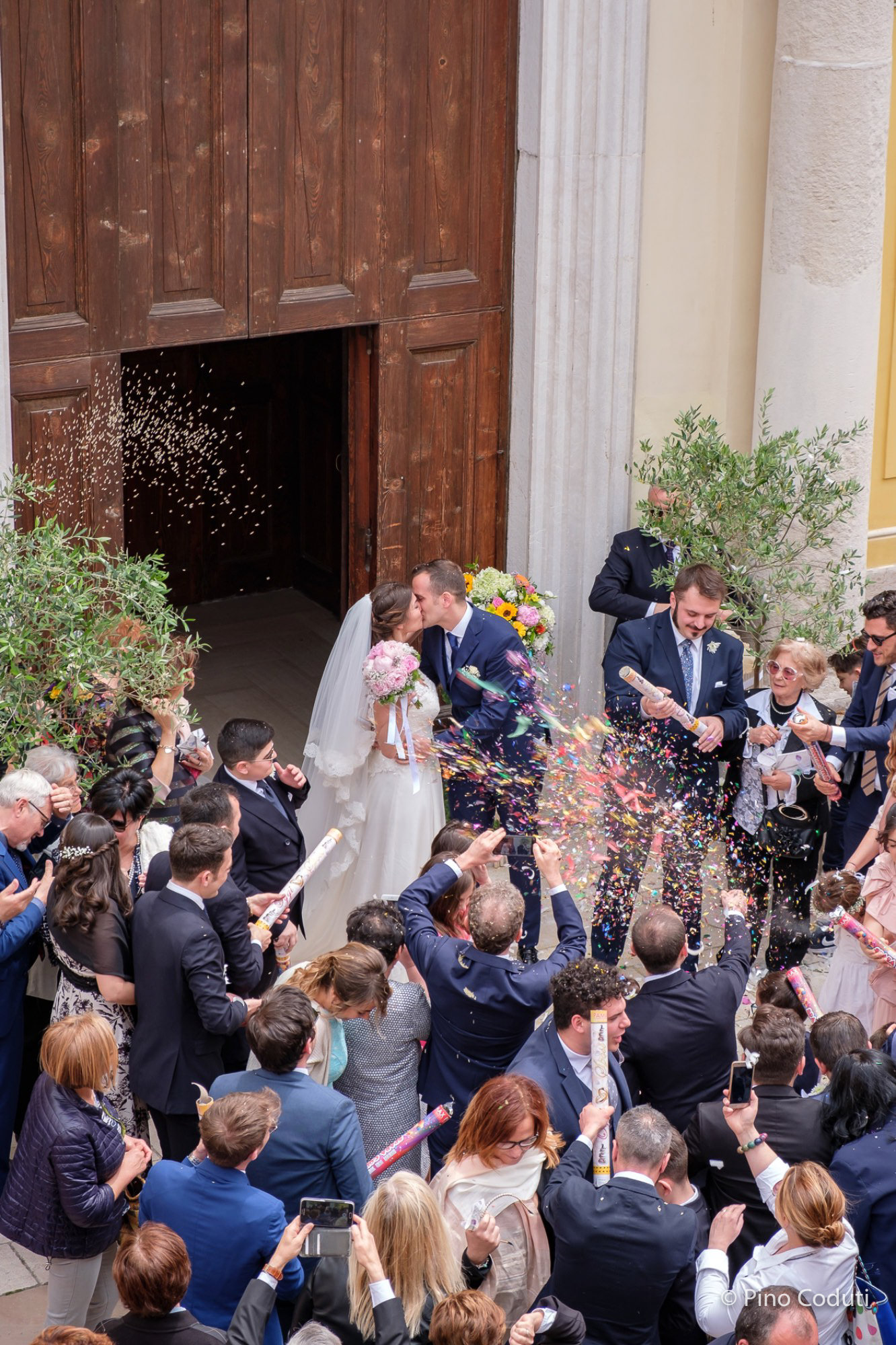 sposi nella cattedrale di San Severo