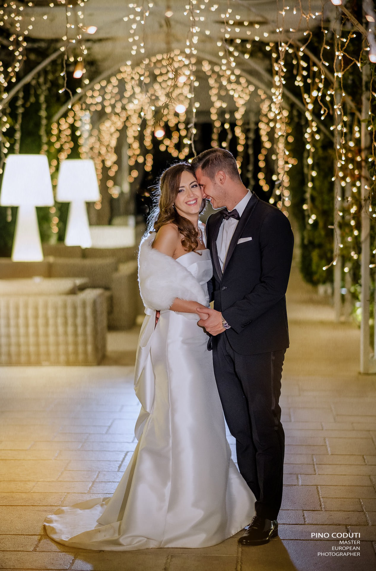 Fotografie di sposi a Donna Lavinia Trani