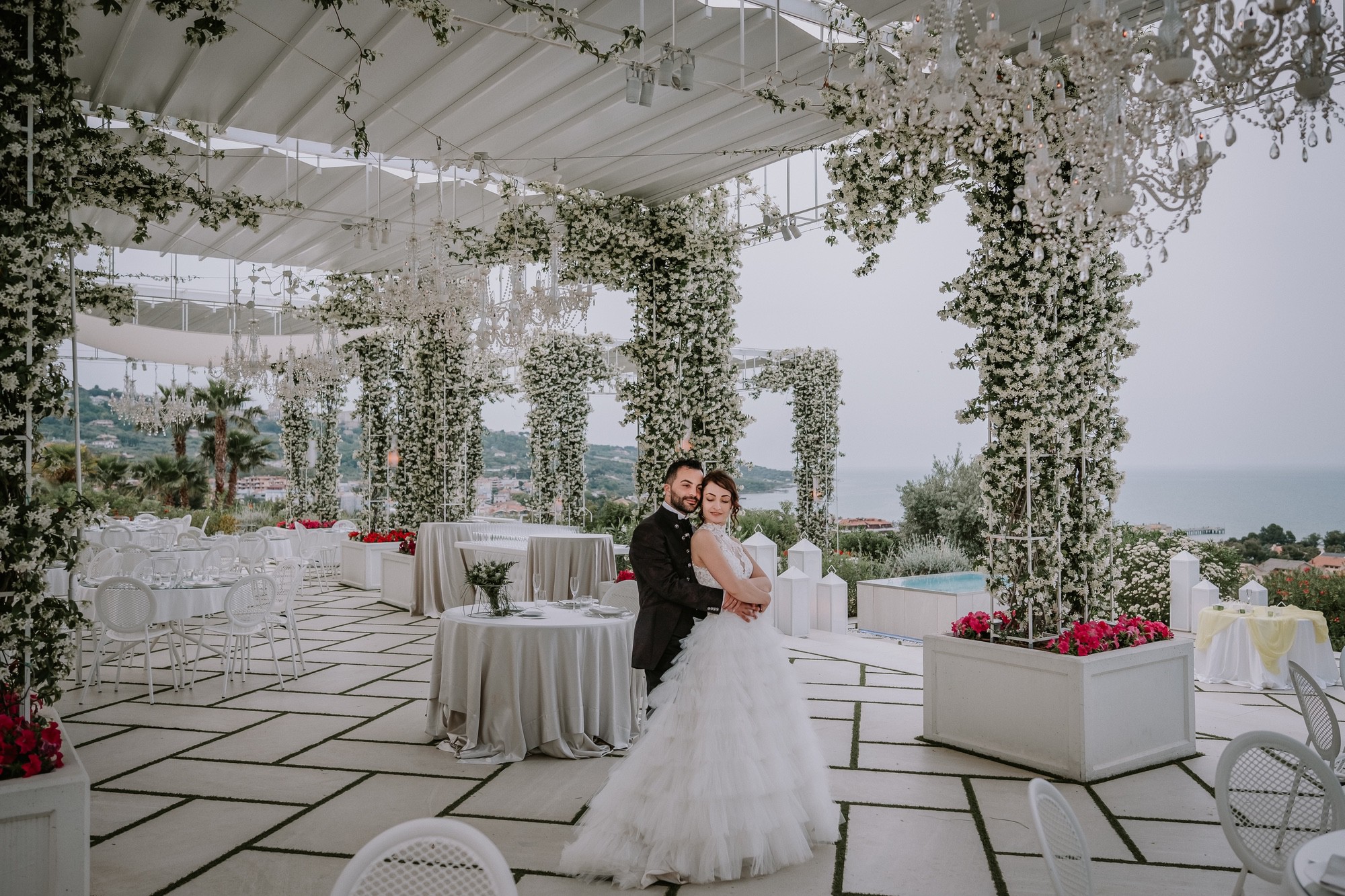 Foto Abruzzo sposi a Vasto Foto di sposi a Montevecchio (Vasto) al Plaza