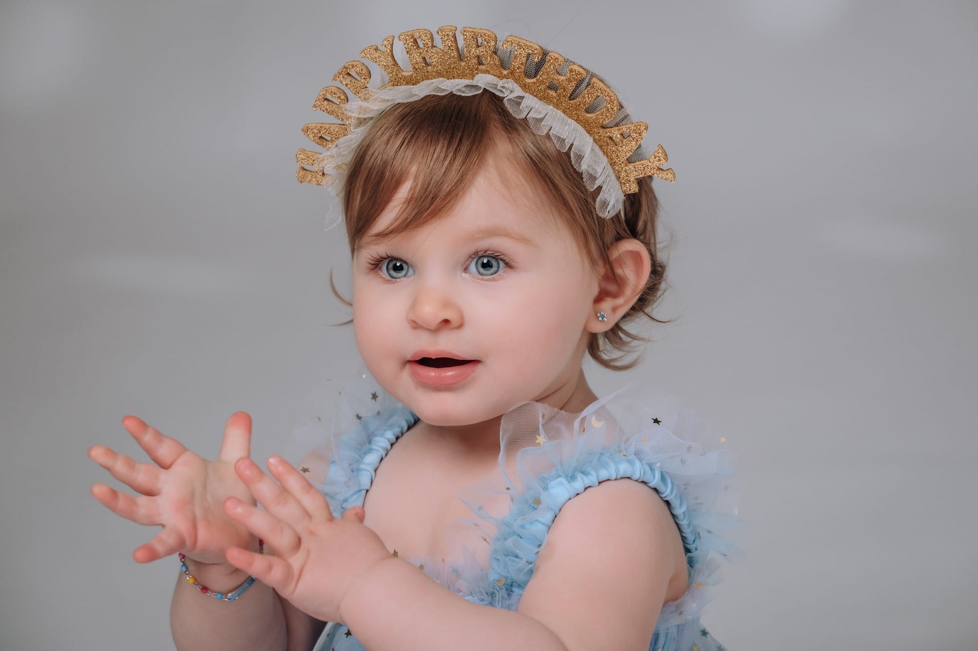 Fotoritratto di una neonata, album del primo compleanno