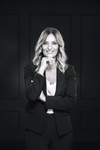 Ritratto professionale di un imprenditore realizzato in studio fotografico